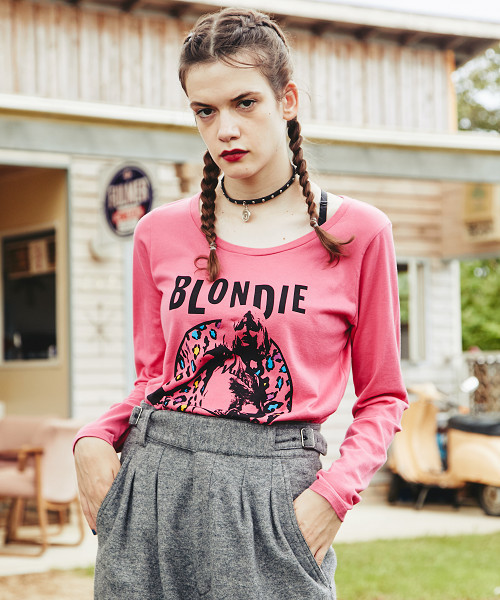 HYSTERIC GLAMOUR(ヒステリックグラマー)の「BLONDIE/’76 pt ビッグT-SH(Tシャツ/カットソー・レディース・ホワイト/ピンク/ブルー・FREE)」の3枚目の写真
