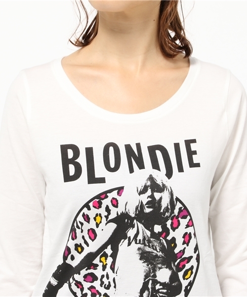 HYSTERIC GLAMOUR(ヒステリックグラマー)の「BLONDIE/’76 pt ビッグT-SH(Tシャツ/カットソー・レディース・ホワイト/ピンク/ブルー・FREE)」の7枚目の写真