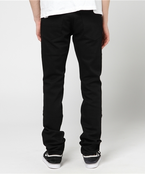 BLACK LABEL CRESTBRIDGE（ブラックレーベル・クレストブリッジ）の「エクストラフィット スキニーデニム（デニムパンツ・メンズ・ネイビー/ブラック・76/79/73/70/82）」の4枚目の写真