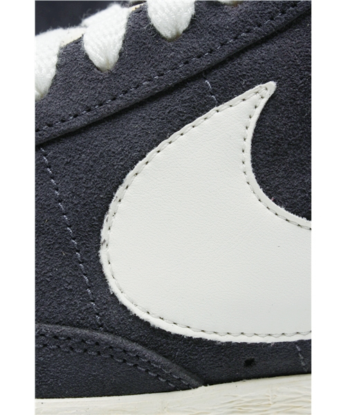 NIKE（ナイキ）の「BLAZER HI SUEDE(VNTG)（スニーカー・レディース・グレー/パープル/ピンク・23/23.5/24/24.5/26/26.5/28/28.5/27/27.5）」の10枚目の写真