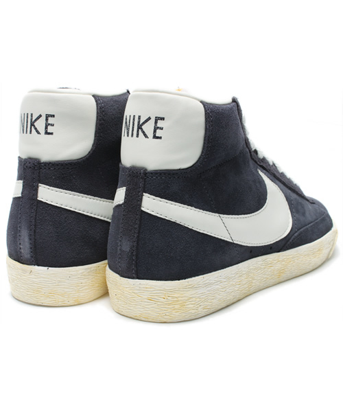 NIKE（ナイキ）の「BLAZER HI SUEDE(VNTG)（スニーカー・レディース・グレー/パープル/ピンク・23/23.5/24/24.5/26/26.5/28/28.5/27/27.5）」の11枚目の写真