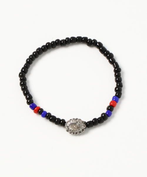 WEGO（ウィゴー）の「WEGO/ビーズゴムブレスレット（ブレスレット・メンズ・レッド/レッド系その他/ホワイト/ブラック系その他/ターコイズブルー/その他1/その他2/その他3/ブラック・FREE）」の9枚目の写真