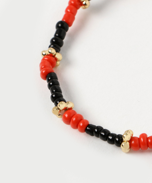 WEGO（ウィゴー）の「WEGO/ビーズゴムブレスレット（ブレスレット・メンズ・レッド/レッド系その他/ホワイト/ブラック系その他/ターコイズブルー/その他1/その他2/その他3/ブラック・FREE）」の10枚目の写真