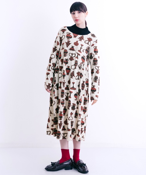 MERLOT（メルロー）の「つぼっこ柄ワンピース2440（ワンピース・レディース・オレンジ/ベージュ/ネイビー・FREE）」の2枚目の写真