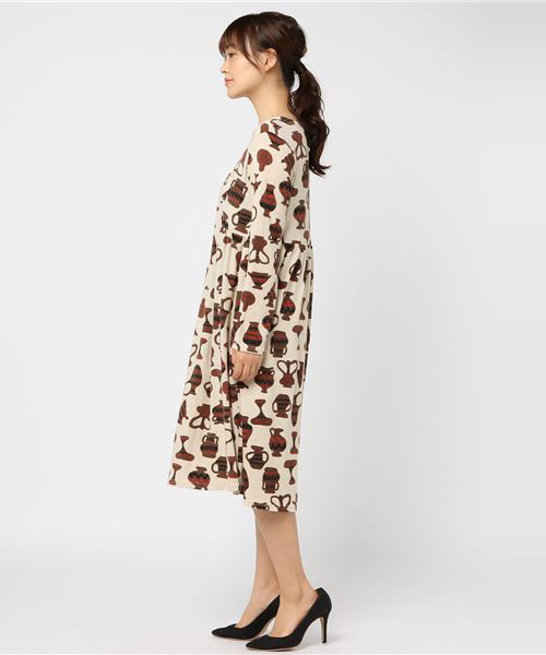 MERLOT（メルロー）の「つぼっこ柄ワンピース2440（ワンピース・レディース・オレンジ/ベージュ/ネイビー・FREE）」の8枚目の写真