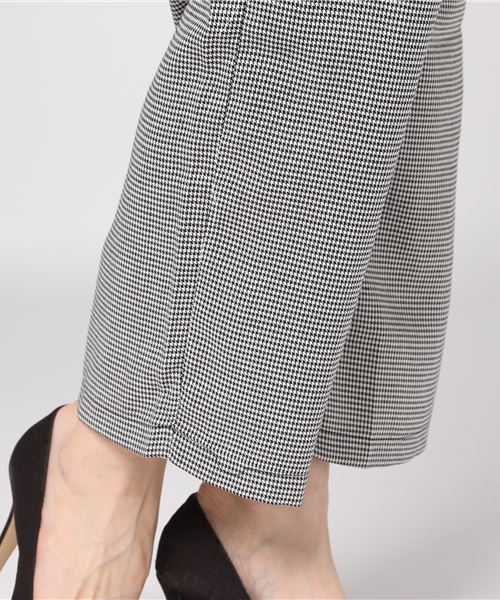 Re:EDIT（リエディ）の「すっきり美脚ストレートパンツ（その他パンツ・レディース・ブラック/ベージュ/ブラウン/グレー/ブラック系その他/ブラウン系その他/バーガンディー/グリーン系その他/モカ・LARGE/MEDIUM/SMALL）」の15枚目の写真