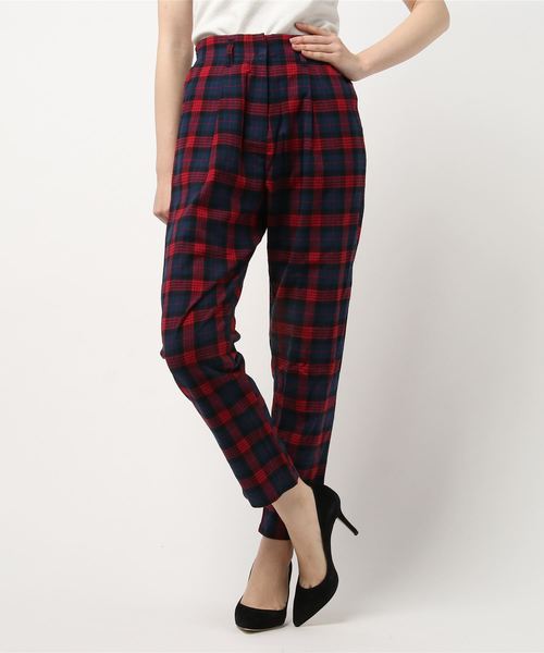 PUNYUS(プニュズ)の「チェックテーバードパンツ(その他パンツ・レディース・グリーン系その他2/レッド系その他2・2/4/1/3)」の1枚目の写真