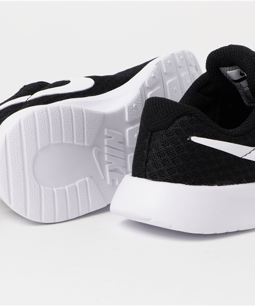 NIKE(ナイキ)の「NIKE/ナイキ タンジュンPSV(スニーカー・キッズ・ブラック・17cm/18cm/19cm/20cm/21cm/22cm)」の3枚目の写真