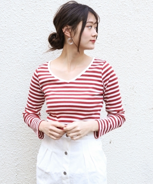 PAGEBOY（ページボーイ）の「ボーダーリブVネックロンT（Tシャツ/カットソー・レディース・チャコールグレー/ブラック/レッド系その他・FREE）」の3枚目の写真