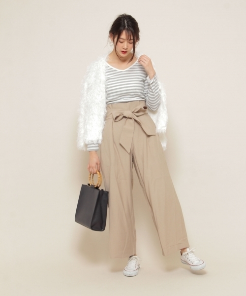 PAGEBOY（ページボーイ）の「ボーダーリブVネックロンT（Tシャツ/カットソー・レディース・チャコールグレー/ブラック/レッド系その他・FREE）」の21枚目の写真