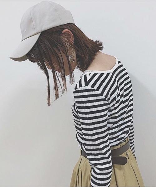 PAGEBOY（ページボーイ）の「ボーダーリブVネックロンT（Tシャツ/カットソー・レディース・チャコールグレー/ブラック/レッド系その他・FREE）」の13枚目の写真