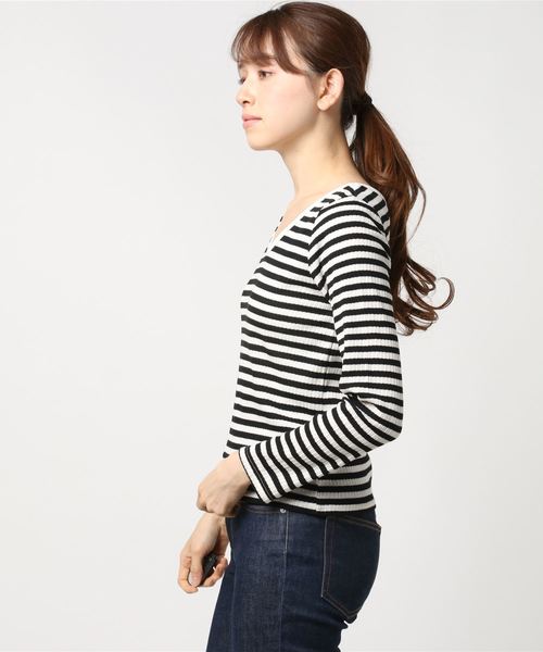 PAGEBOY（ページボーイ）の「ボーダーリブVネックロンT（Tシャツ/カットソー・レディース・チャコールグレー/ブラック/レッド系その他・FREE）」の7枚目の写真