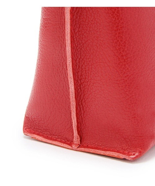 IL BISONTE（イルビゾンテ）の「IL BISONTE / ORIGINAL LEATHER / SHOULDER BAG（ショルダーバッグ・レディース・グレー/レッド/オリーブ/ダークブラウン/ブラック/ナチュラル/ライトブラウン/グリーン/レンガ/オレンジ/ネイビー・FREE）」の14枚目の写真