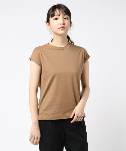 AMERICAN HOLIC（アメリカンホリック）の「・ショルダータックノースリーブプルオーバー（Tシャツ/カットソー・レディース・オフホワイト/ブラック/マスタード/キャメル・FREE）」の4枚目の写真