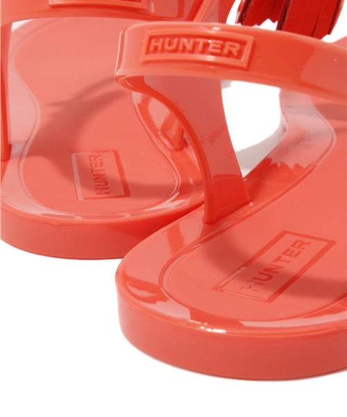 journal standard L'essage(ジャーナルスタンダードレサージュ)の「【HUNTER/ハンター】 タッセルトングサンダル(サンダル・レディース・ホワイト/ブラック/ピンク・5/3/4)」の11枚目の写真