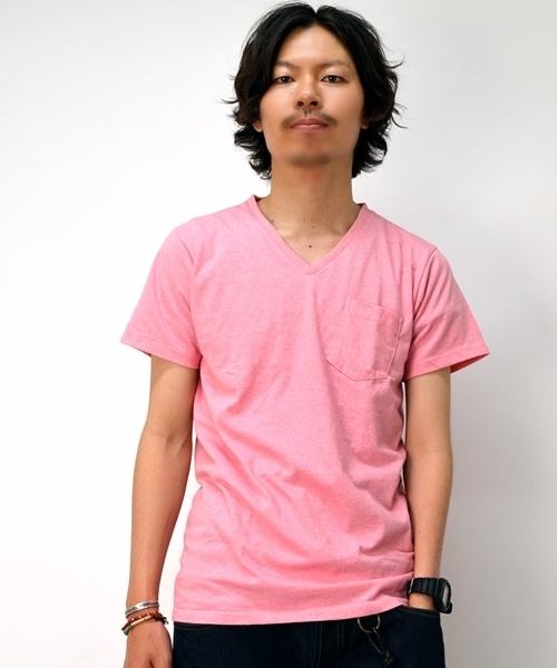 SHIPS（シップス）の「VELVA SHEEN: Vネック ポケットTEEシャツ（カラー）（Tシャツ/カットソー・メンズ・ピンク/イエロー/ライトグリーン/ブルー/グリーン/ライトピンク/ライトブルー・SMALL/MEDIUM/LARGE）」の6枚目の写真