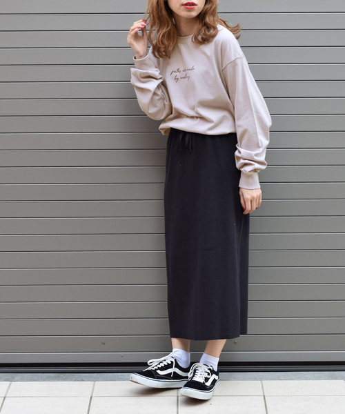 w closet（ダブルクローゼット）の「ガーリーロゴロンTee_（Tシャツ/カットソー・レディース・ブラック/オフホワイト/サックスブルー/スモークグレー・FREE）」の18枚目の写真