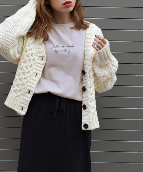 w closet（ダブルクローゼット）の「ガーリーロゴロンTee_（Tシャツ/カットソー・レディース・ブラック/オフホワイト/サックスブルー/スモークグレー・FREE）」の19枚目の写真