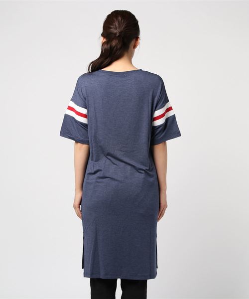 Champion（チャンピオン）の「チャンピオン SLIT ONEPIECE CW-PS306（Tシャツ/カットソー・レディース・ホワイト/ネイビー・M/L/S/XL）」の4枚目の写真