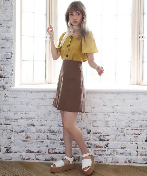 one after another NICE CLAUP(ワンアフターアナザーナイスクラップ)の「スカーフ付麻混ブラウス(シャツ/ブラウス・レディース・ブラック/イエロー/アイボリー/モカ・FREE)」の8枚目の写真