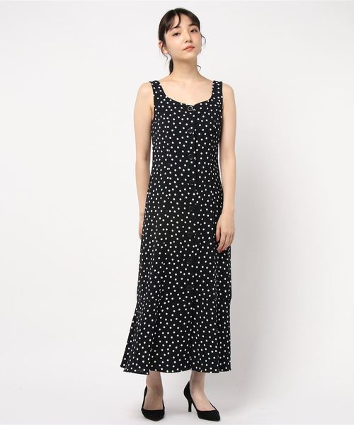 rienda（リエンダ）の「フロントボタンドットマキシワンピース