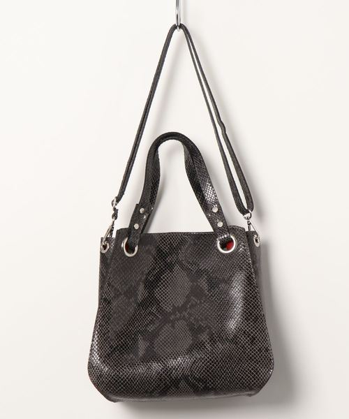 LAURA DI MAGGIO)パイソン柄トートバッグ トートバッグ 
