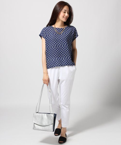 GLOBAL WORK(グローバルワーク)の「【GLOBAL WORK】フロントフハクTフレンチスリーブ/546491(Tシャツ/カットソー・レディース・ブルー/ネイビー/ブラック/グレー・LARGE/MEDIUM/SMALL)」の7枚目の写真