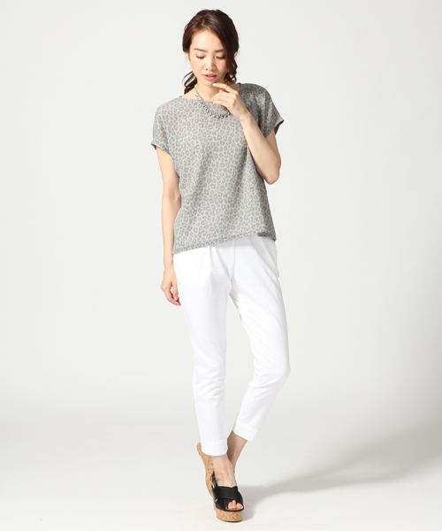 GLOBAL WORK(グローバルワーク)の「【GLOBAL WORK】フロントフハクTフレンチスリーブ/546491(Tシャツ/カットソー・レディース・ブルー/ネイビー/ブラック/グレー・LARGE/MEDIUM/SMALL)」の18枚目の写真
