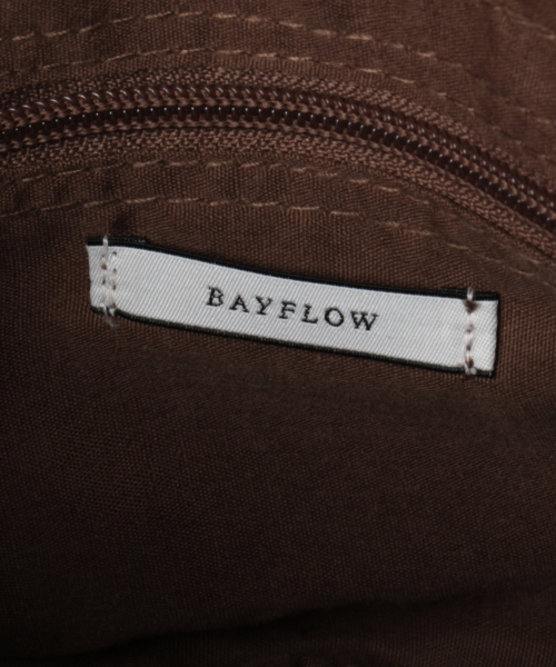 BAYFLOW（ベイフロー）の「タッセルフリンジキンチャク（ショルダーバッグ・レディース・オフホワイト/ボルドー・FREE）」の12枚目の写真