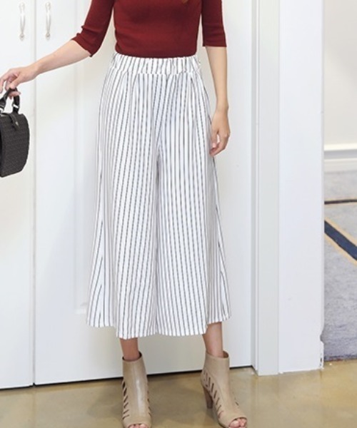 Coo+i(クーイ)の「フレア ガウチョパンツ(スウェットパンツ・レディース・ブラック系その他/ネイビー/ピンク/ブラック/グレー/ホワイト/ベージュ/キャメル/オレンジ/ホワイト系その他/カーキ/ワイン/テラコッタ・FREE)」の3枚目の写真