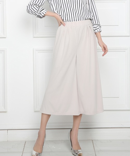 Coo+i(クーイ)の「フレア ガウチョパンツ(スウェットパンツ・レディース・ブラック系その他/ネイビー/ピンク/ブラック/グレー/ホワイト/ベージュ/キャメル/オレンジ/ホワイト系その他/カーキ/ワイン/テラコッタ・FREE)」の5枚目の写真