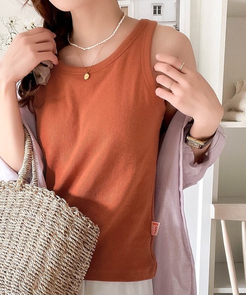 《JaVaジャバコラボ》大人のトレンドインナー。アメスリカップ付タンクトップ