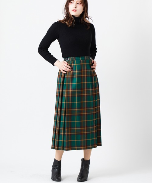 O'NEIL of DUBLIN（オニールオブダブリン）の「O'Neil of Dublin 別注クラシックモデル ウーステッドウール 100% キルトスカート ロング 83cm（スカート・レディース・ブラック×ブルー/ライトグレー/ベージュ/ダークネイビー/ブルーグリーン/チャコール/アイボリー/パープル/グレー/グリーン/ブルー系その他/カーキ/ダークグリーン/キャメル/ブラウン系その他/オリーブ/コーラル/ブラウン/パープル系その他/ライトブルー/ライトパープル/レッド/ライトブラウン・12/10/8/14/6）」の14枚目の写真
