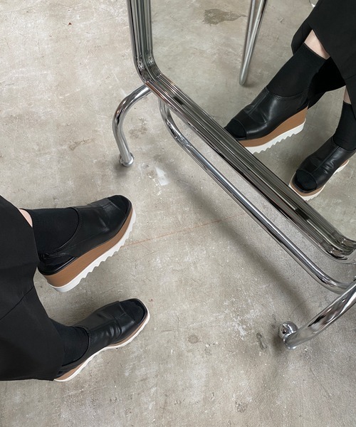 chuclla（チュクラ）の「【chuclla】Platform back-strap open-toe sandal sb-6 chs55（サンダル・レディース・アイボリー/ブラック・36/37/38/39/35）」の22枚目の写真