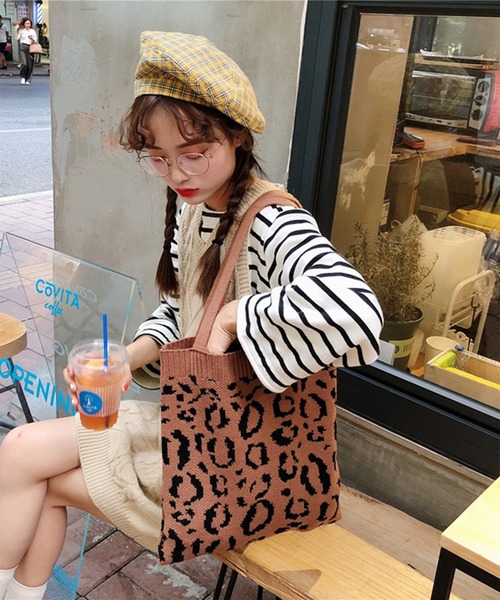 aimoha（アイモハ）の「レオパード柄のa4サイズの入るニットトートバッグ（トートバッグ・レディース・イエロー/グレー/ブラウン/ホワイト・FREE）」の10枚目の写真