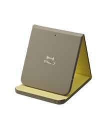 BRUNO（ブルーノ）の「ワイヤレスチャージャー 折りたたみスタンド（生活家電）」