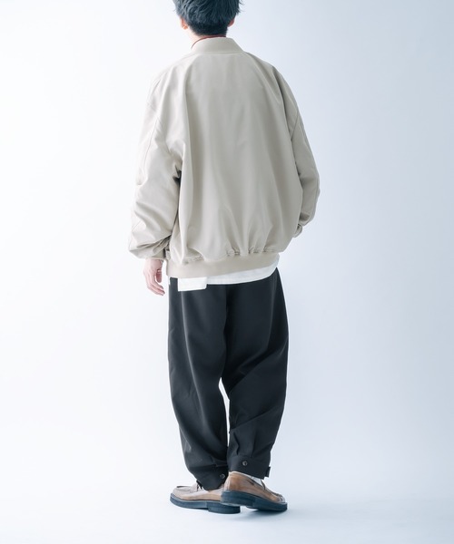 epnok(エプノック)の「ベーシックルーズMA-1(MA-1・メンズ・チャコールグレー/ライトブラウン/グレイッシュベージュ・MEDIUM/LARGE)」の14枚目の写真