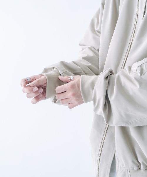 epnok(エプノック)の「ベーシックルーズMA-1(MA-1・メンズ・チャコールグレー/ライトブラウン/グレイッシュベージュ・MEDIUM/LARGE)」の5枚目の写真