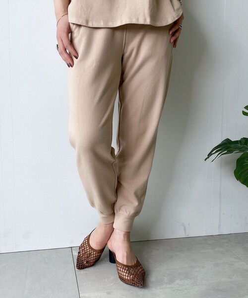 JET（ジェット）の「◆【ウォッシャブル】ウエストゴムサイドラインスウェットパンツ（その他パンツ・レディース・カーキ/ベビーピンク/チャコールグレー・04/02）」の8枚目の写真