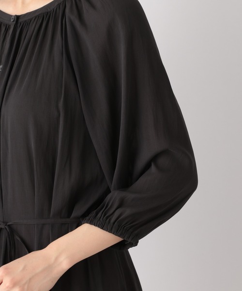 LEPSIM（レプシィム）の「マエアキギャザーブラウス　935030（シャツ/ブラウス・レディース・ブラウン/オフホワイト/ブラック/グリーン・FREE）」の14枚目の写真