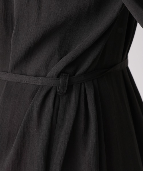 LEPSIM（レプシィム）の「マエアキギャザーブラウス　935030（シャツ/ブラウス・レディース・ブラウン/オフホワイト/ブラック/グリーン・FREE）」の6枚目の写真