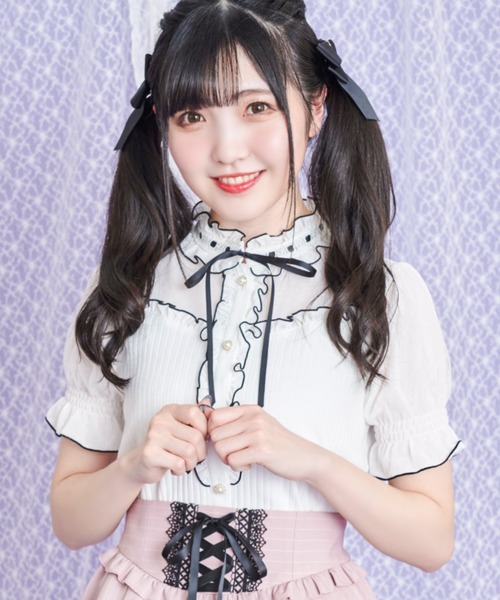 Secret Honey(シークレットハニー)の「スタンドフリルテレコトップス(Tシャツ/カットソー・レディース・オフホワイト/ブラック・FREE)」の2枚目の写真