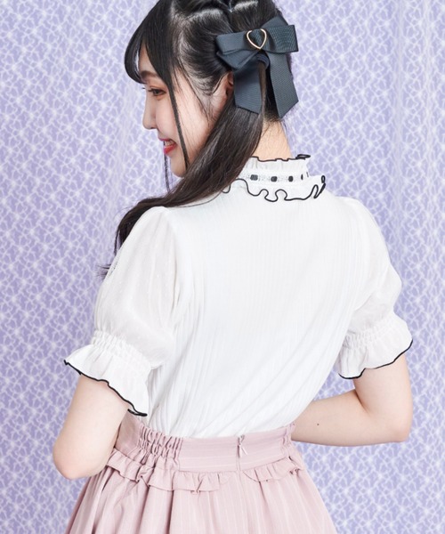 Secret Honey(シークレットハニー)の「スタンドフリルテレコトップス(Tシャツ/カットソー・レディース・オフホワイト/ブラック・FREE)」の5枚目の写真