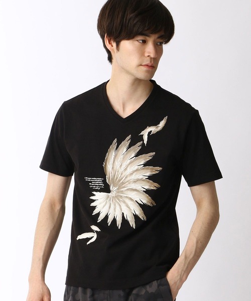 HIDEAWAYS NICOLE(ハイダウェイニコル)の「フェザープリントTシャツ(Tシャツ/カットソー・メンズ・ブラック/その他1/ホワイト/ラベンダー・X-LARGE/LARGE/MEDIUM)」の3枚目の写真