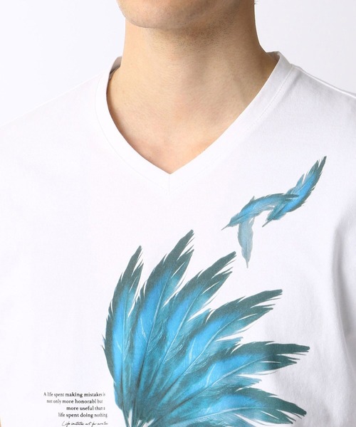 HIDEAWAYS NICOLE(ハイダウェイニコル)の「フェザープリントTシャツ(Tシャツ/カットソー・メンズ・ブラック/その他1/ホワイト/ラベンダー・X-LARGE/LARGE/MEDIUM)」の8枚目の写真