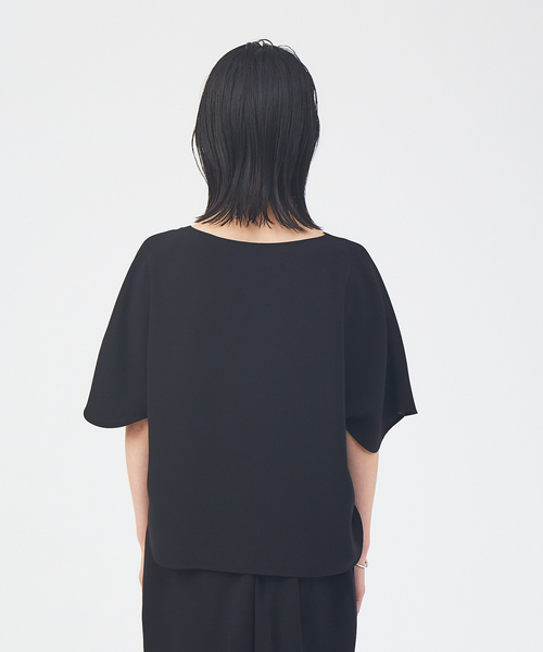qualite(カリテ)の「【セットアップ対応】ダブルクロス2WAYブラウス(シャツ/ブラウス・レディース・ブラック/ベージュ・フリー)」の11枚目の写真