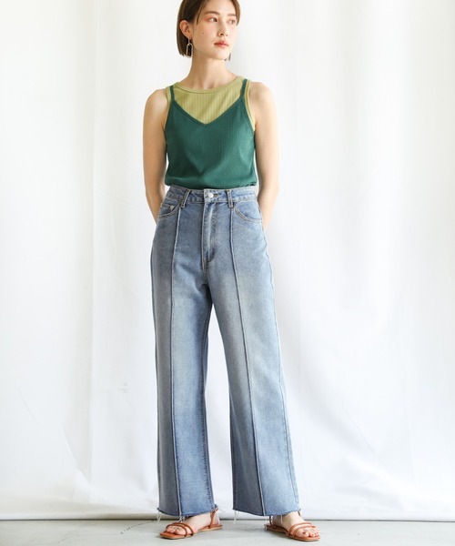 select MOCA（セレクトモカ）の「2021 SS センターラインピンタックカットオフデニムパンツ（デニムパンツ・レディース・ブラック/インディゴブルー/アイボリー・SMALL/MEDIUM/LARGE）」の4枚目の写真