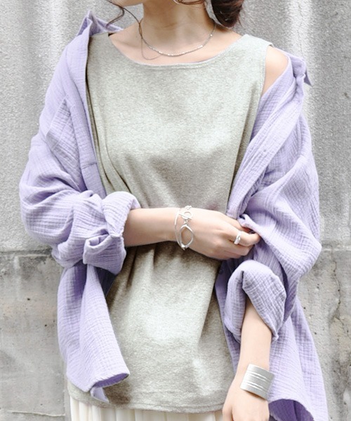 and it_（アンドイット）の「ブラ紐隠しインナータンクトップ（タンクトップ・レディース・杢グレー/ブラック/ブルー/オフホワイト/ライトカーキ/ライトブラウン/ダークブラウン/ネイビー/チャコールグレー・M/L/LL）」の20枚目の写真