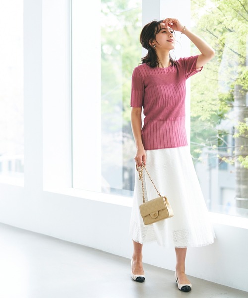 RUIRUE BOUTIQUE(ルイルエブティック)の「洗える | バックボタンシアーリブニット | クルーネック リブニット サマーニット トップス 半袖 ベーシック シンプル シアー(ニット/セーター・レディース・ブラック/オフホワイト/ピンク/グリーン・S/M/L)」の1枚目の写真