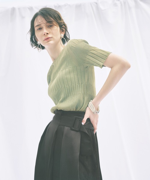 RUIRUE BOUTIQUE(ルイルエブティック)の「洗える | バックボタンシアーリブニット | クルーネック リブニット サマーニット トップス 半袖 ベーシック シンプル シアー(ニット/セーター・レディース・ブラック/オフホワイト/ピンク/グリーン・S/M/L)」の15枚目の写真